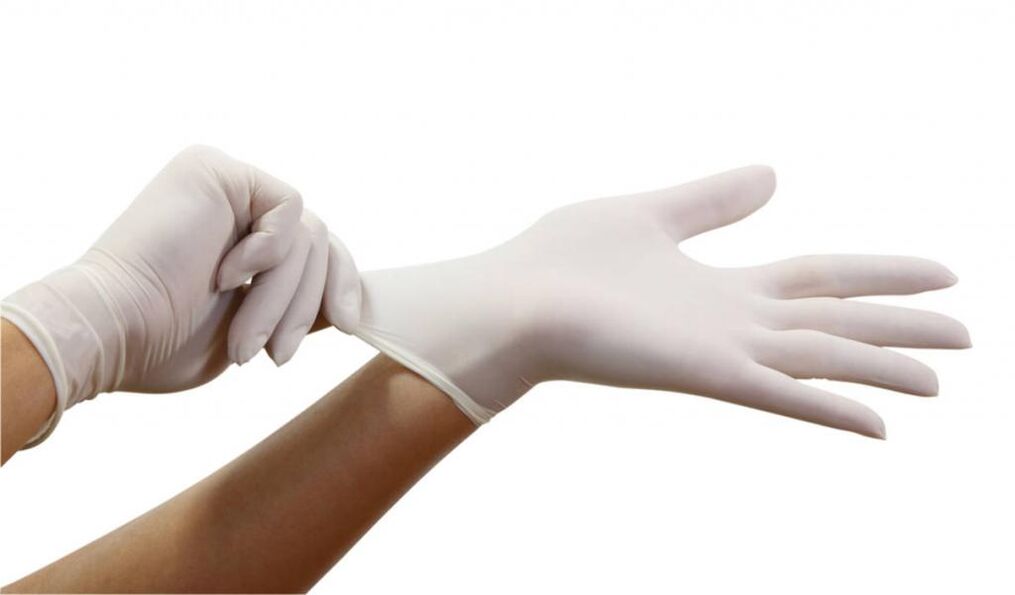 You should wear medical gloves before performing a prostate massage. 